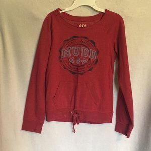 Red Mudd Girls pull over